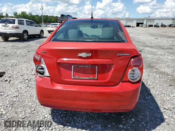 2012 Chevrolet Sonic LS z VIN 1G1JA5SH2C4174661, wystawiony jako Copart lot #56650635 z przebiegiem 128 258 mil mil oraz Szkoda całkowita • Salvage title. Historia ofert i sprzedaży dostępna na DreamBid. Obrazek 6.