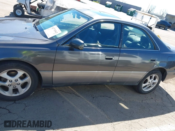 2001 Lexus ES 300 with VIN JT8BF28G910341451, listed as a IAAI auction lot 41776563 with 183,803 mi miles and . Bid and sale history available at DreamBid. Image 14.