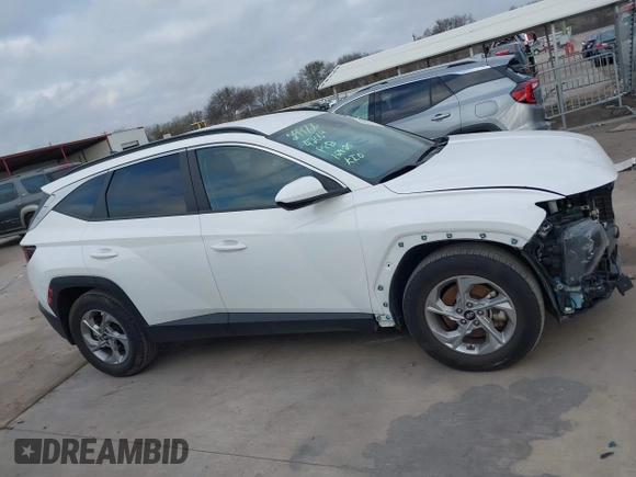 2024 Hyundai Tucson SEL with VIN 5NMJB3DE1RH311620, listed as a IAAI auction lot 41486965 with 33,988 mi miles and . Bid and sale history available at DreamBid. Image 14.