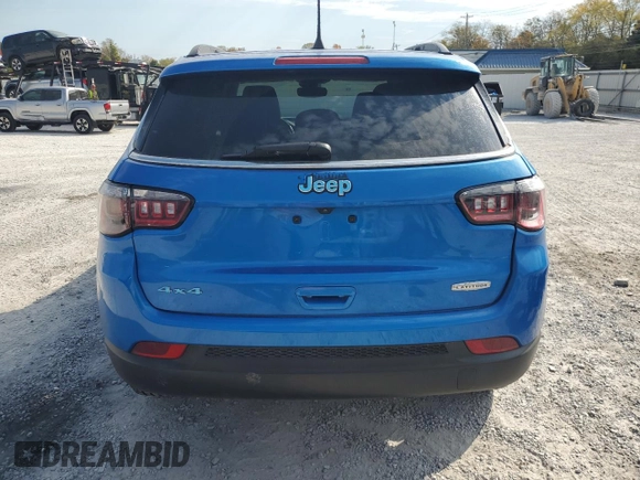 2022 Jeep Compass Altitude with VIN 3C4NJDBB7NT154739, listed as a Copart auction lot 77883524 with 31,863 mi miles and Salvage Title. Bid and sale history available at carsss.com. Image 6.