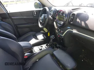2018 MINI Countryman Cooper S with VIN WMZYT5C37J3E59574, listed as a IAAI auction lot 42534496 with 51,347 mi miles and . Bid and sale history available at DreamBid. Image 5.