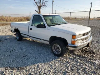 1998 Chevrolet Silverado 1500 with VIN 1GCEK14R1WZ203739, listed as a Copart auction lot 77809444 with 147,168 mi miles and Salvage Title. Bid and sale history available at DreamBid. Image 4.