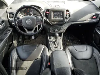 2020 Jeep Cherokee Latitude Plus with VIN 1C4PJMLBXLD617175, listed as a Copart auction lot 50235775 with 119,508 mi miles and Salvage Title. Bid and sale history available at DreamBid. Image 8.