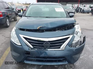 2016 Nissan Versa S with VIN 3N1CN7AP3GL812976, listed as a IAAI auction lot 41269955 with 178,968 mi miles. Bid and sale history available at carsss.com. Image 6.