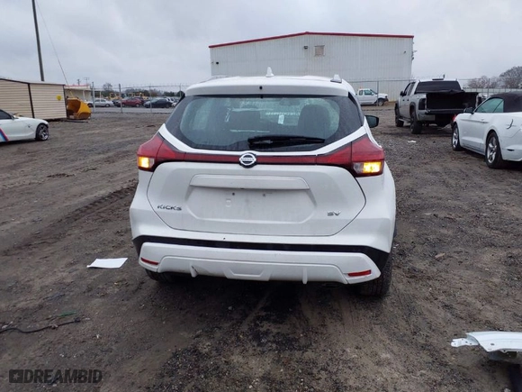 2021 Nissan Kicks SV with VIN 3N1CP5CV9ML501123, listed as a IAAI auction lot 41622830 with 100,000 mi miles. Bid and sale history available at carsss.com. Image 17.