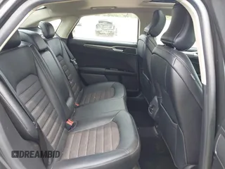 2017 Ford Fusion SE с VIN 3FA6P0HD5HR340260, выставлен на аукционе IAAI как лот 42401756 с пробегом 159 381 миль миль и . История ставок и продаж доступна на DreamBid. Изображение 8.