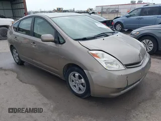 2004 Toyota Prius with VIN JTDKB22UX40033849, listed as a IAAI auction lot 41670061 with 299,999 mi miles and . Bid and sale history available at DreamBid. Image 1.