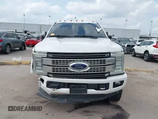 2017 Ford F-250 Lariat with VIN 1FT7W2BTXHEB75967, listed as a IAAI auction lot 42241525 with 181,780 mi miles and . Bid and sale history available at DreamBid. Image 12.