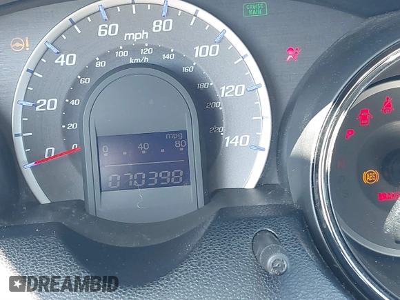 2013 Honda Fit Sport with VIN JHMGE8H52DC033096, listed as a IAAI auction lot 41767007 with 70,398 mi miles. Bid and sale history available at carsss.com. Image 16.