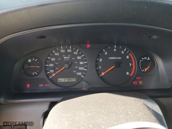 2001 Nissan Xterra XE with VIN 5N1ED28T51C513390, listed as a Copart auction lot 85260414 with 218,377 mi miles and Salvage Title. Bid and sale history available at carsss.com. Image 9.