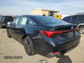 2021 Toyota Avalon Hybrid XSE z VIN 4T1EA1AB9MU007869, wystawiony jako Copart lot #66118102 z przebiegiem 18 195 mil mil oraz . Historia ofert i sprzedaży dostępna na DreamBid. Obrazek 3.