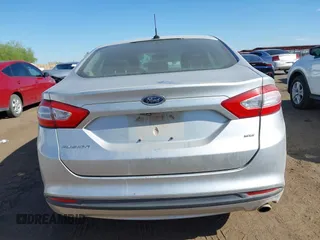 2015 Ford Fusion SE with VIN 3FA6P0H75FR264451, listed as a IAAI auction lot 41970406 with 186,644 mi miles. Bid and sale history available at carsss.com. Image 16.