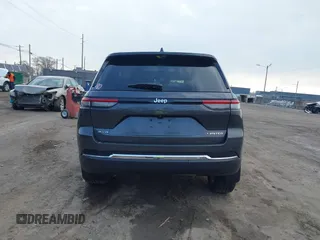 2023 Jeep Grand Cherokee Limited with VIN 1C4RJHBG1PC642541, listed as a IAAI auction lot 41959275 with 10,535 mi miles and . Bid and sale history available at DreamBid. Image 16.