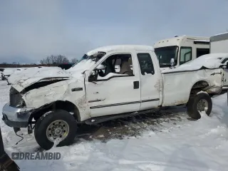 2000 Ford F-350 XL with VIN 1FTSX31F8YEA19001, listed as a Copart auction lot 81758964 with 212,063 mi miles and Salvage title. Bid and sale history available at DreamBid. Image 1.