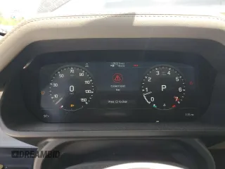 2020 Land Rover Defender SE z VIN SALEP7EU3L2032240, wystawiony jako Copart lot #57277725 z przebiegiem 29 231 mil mil oraz Szkoda całkowita • Salvage title. Historia ofert i sprzedaży dostępna na DreamBid. Obrazek 9.