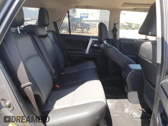 2022 Toyota 4Runner SR5 Premium with VIN JTENU5JR4N5985462, listed as a Copart auction lot 53774625 with 26,619 mi miles and Salvage title. Bid and sale history available at DreamBid. Image 11.