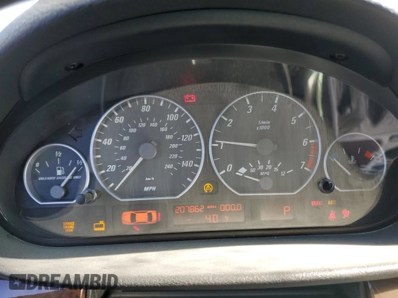 2002 BMW 3 Series 330Ci with VIN WBABN53492JU38225, listed as a Copart auction lot 41881915 with 207,862 mi miles and Salvage Title. Bid and sale history available at carsss.com. Image 9.