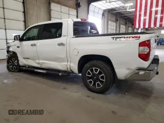 2018 Toyota Tundra SR5 z VIN 5TFHW5F15JX767768, wystawiony jako Copart lot #73587614 z przebiegiem 61 001 mil mil oraz Szkoda całkowita • Salvage title. Historia ofert i sprzedaży dostępna na DreamBid. Obrazek 2.