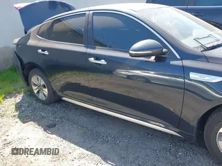 2018 Kia Optima Hybrid Premium with VIN KNAGT4LE9J5023217, listed as a IAAI auction lot 41901781 with 113,196 mi miles. Bid and sale history available at carsss.com. Image 13.