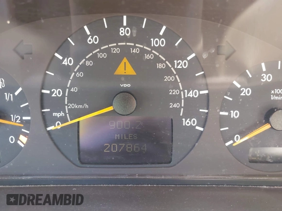 2001 Mercedes-Benz E-Class with VIN WDBJF65J11B368277, listed as a IAAI auction lot 41855716 with 207,864 mi miles. Bid and sale history available at carsss.com. Image 15.