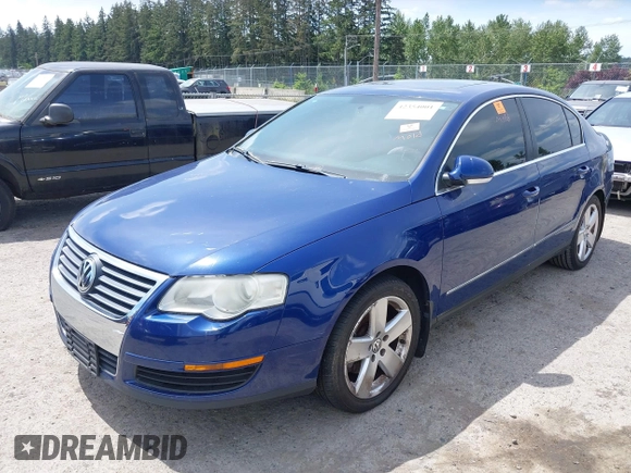2008 Volkswagen Passat Komfort z VIN WVWAK73C78P083555, wystawiony jako IAAI lot #42354001 z przebiegiem 151 048 mil mil oraz . Historia ofert i sprzedaży dostępna na DreamBid. Obrazek 2.