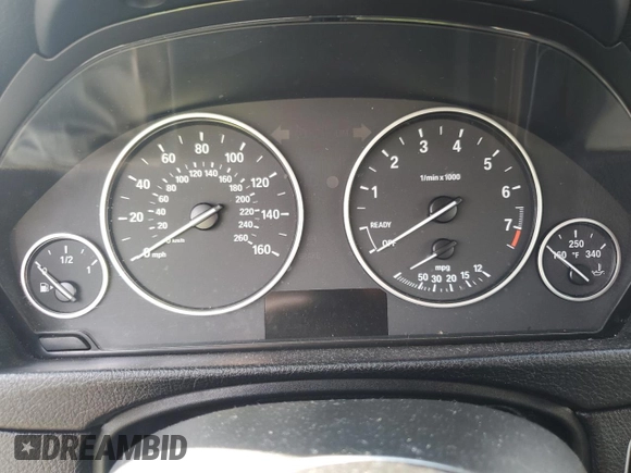2013 BMW 3 Series 328i xDrive with VIN WBA3B3C51DF542840, listed as a Copart auction lot 64478585 with Not provided miles and Clean title. Bid and sale history available at DreamBid. Image 9.