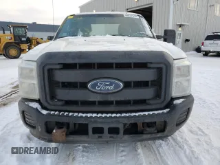 2015 Ford F-250 XLT with VIN 1FT7X2A63FEB26860, listed as a Copart auction lot 44627615 with 350,508 mi miles and Clean title. Bid and sale history available at DreamBid. Image 5.
