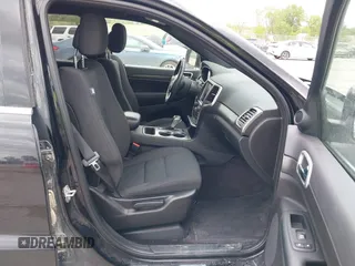 2018 Jeep Grand Cherokee Laredo E with VIN 1C4RJFAG6JC335606, listed as a IAAI auction lot 42280666 with 113,438 mi miles and . Bid and sale history available at DreamBid. Image 5.