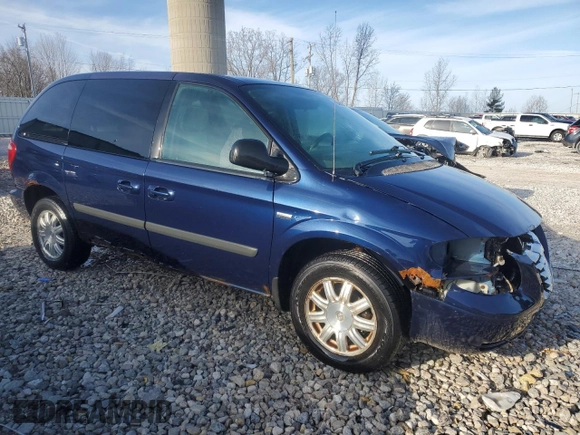 2005 Chrysler Town & Country with VIN 1C4GP45R15B253851, listed as a Copart auction lot 50390935 with 0 mi miles and Clean Title. Bid and sale history available at carsss.com. Image 4.