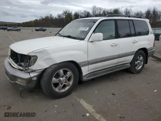 2006 Toyota Land Cruiser with VIN JTEHT05J162092353, listed as a Copart auction lot 52957305 with 233,005 mi miles and Salvage Title. Bid and sale history available at carsss.com. Image 1.