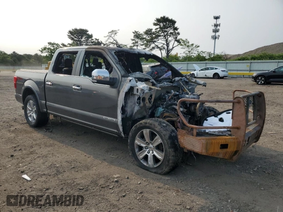 2019 Ford F-150 XL z VIN 1FTFW1E15KFB28248, wystawiony jako Copart lot #59356865 z przebiegiem Nie podano mil oraz Szkoda całkowita • Salvage title. Historia ofert i sprzedaży dostępna na DreamBid. Obrazek 4.