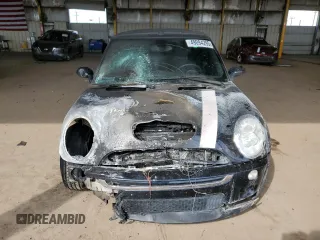 2007 MINI Convertible S z VIN WMWRH335X7TL94590, wystawiony jako Copart lot #49094295 z przebiegiem Nie podano mil oraz Szkoda całkowita • Salvage title. Historia ofert i sprzedaży dostępna na DreamBid. Obrazek 5.
