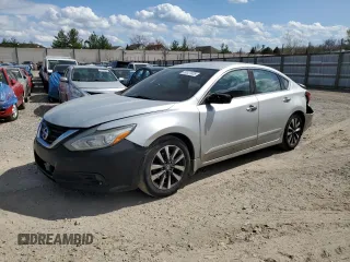 2017 Nissan Altima SV z VIN 1N4AL3AP4HC260118, wystawiony jako Copart lot #50327335 z przebiegiem 161 505 mil mil oraz Szkoda całkowita • Salvage title. Historia ofert i sprzedaży dostępna na DreamBid. Obrazek 1.