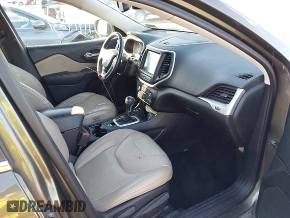 2015 Jeep Cherokee Limited with VIN 1C4PJMDS8FW708226, listed as a IAAI auction lot 41919231 with 188,276 mi miles and . Bid and sale history available at DreamBid. Image 5.