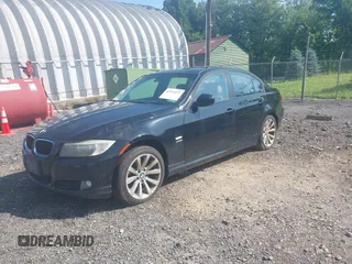 2011 BMW 3 Series 328i xDrive with VIN WBAPK7C5XBF085225, listed as a IAAI auction lot 42534473 with 172,876 mi miles and . Bid and sale history available at DreamBid. Image 2.