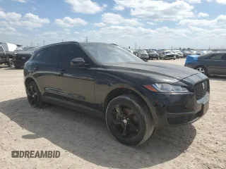 2017 Jaguar F-Pace 35t Premium with VIN SADCJ2BV9HA063073, listed as a Copart auction lot 49045915 with Not Provided miles and Clean Title. Bid and sale history available at DreamBid. Image 4.