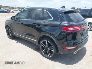 2018 Lincoln MKC Reserve with VIN 5LMTJ3DH7JUL07101, listed as a IAAI auction lot 42525914 with 48,615 mi miles and . Bid and sale history available at DreamBid. Image 3.