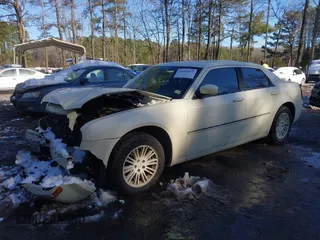 2009 Chrysler 300 Touring with VIN 2C3KA53V99H621745, listed as a IAAI auction lot 41604655 with 115,004 mi miles. Bid and sale history available at carsss.com. Image 18.