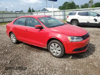 2013 Volkswagen Jetta SE with VIN 3VWDP7AJ3DM294443, listed as a Copart auction lot 63377315 with 217,100 mi miles and Salvage title. Bid and sale history available at DreamBid. Image 4.