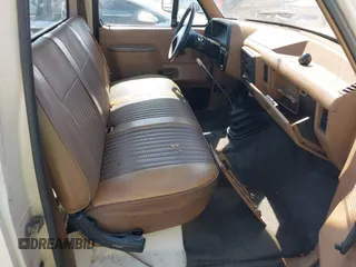 1987 Ford F-150 with VIN 1FTCF15Y3HPA17698, listed as a IAAI auction lot 42618531 with 41,731 mi miles and . Bid and sale history available at DreamBid. Image 5.