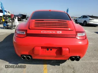 2010 Porsche 911 Carrera S z VIN WP0AB2A97AS720117, wystawiony jako Copart lot #59217675 z przebiegiem 120 497 mil mil oraz Szkoda całkowita • Salvage title. Historia ofert i sprzedaży dostępna na DreamBid. Obrazek 6.
