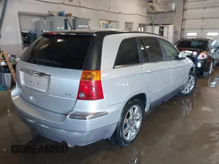 2007 Chrysler Pacifica Touring with VIN 2A8GM68XX7R140279, listed as a IAAI auction lot 41842527 with 135,721 mi miles. Bid and sale history available at carsss.com. Image 4.