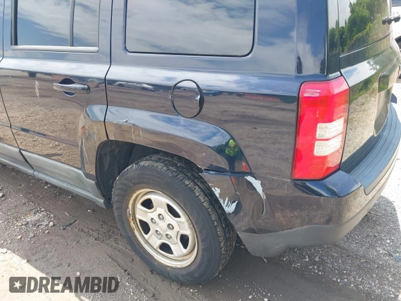 2011 Jeep Patriot Sport with VIN 1J4NT1GA6BD175490, listed as a IAAI auction lot 42285874 with 181,076 mi miles and . Bid and sale history available at DreamBid. Image 12.