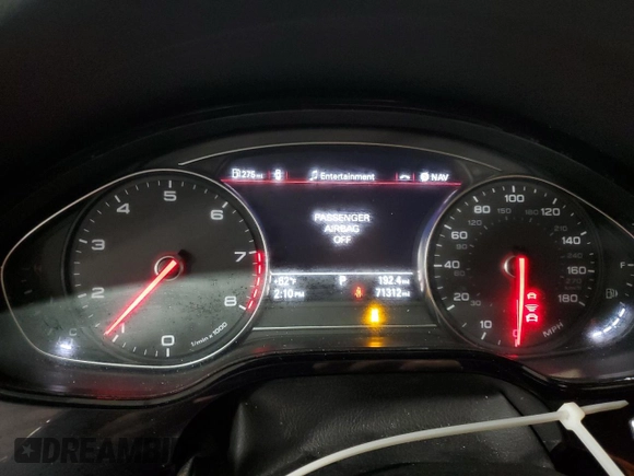 2012 Audi A8 z VIN WAURVAFD3CN025035, wystawiony jako Copart lot #52252915 z przebiegiem 71 312 mil mil oraz Szkoda całkowita • Salvage title. Historia ofert i sprzedaży dostępna na DreamBid. Obrazek 9.