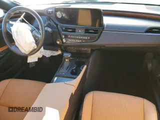 2024 Lexus ES 300h с VIN 58ADA1C15RU037046, выставлен на аукционе Copart как лот 79199074 с пробегом 18 135 миль миль и Списание • Salvage title. История ставок и продаж доступна на DreamBid. Изображение 8.
