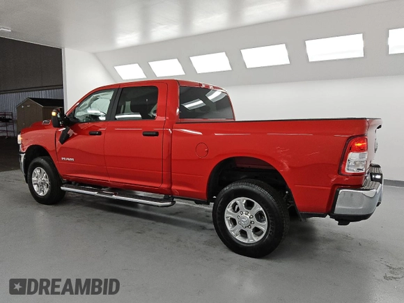 2024 Ram 2500 Big Horn with VIN 3C6UR5DJ0RG406609, listed as a Copart auction lot 60689565 with 4,791 mi miles and Clean title. Bid and sale history available at DreamBid. Image 2.