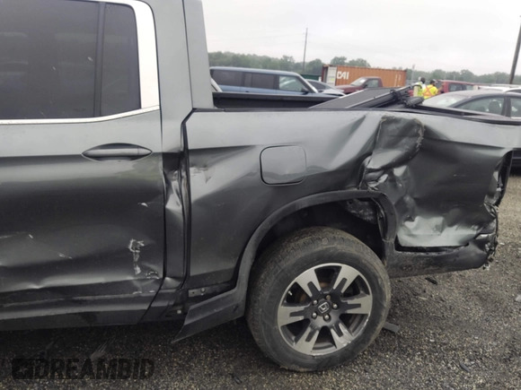 2017 Honda Ridgeline RTL с VIN 5FPYK3F58HB006571, выставлен на аукционе IAAI как лот 42515515 с пробегом 107 910 миль миль и . История ставок и продаж доступна на DreamBid. Изображение 6.