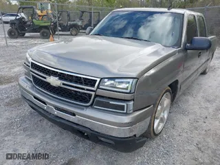 2006 Chevrolet Silverado 1500 LT1 with VIN 2GCEC13T661222743, listed as a IAAI auction lot 41837694 with 205,426 mi miles. Bid and sale history available at carsss.com. Image 6.