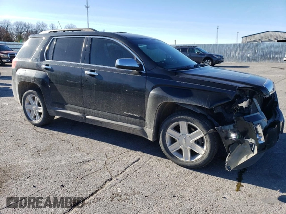 2010 GMC Terrain SLT-1 with VIN 2CTALFEW7A6323325, listed as a Copart auction lot 84286704 with 225,246 mi miles and Salvage title. Bid and sale history available at DreamBid. Image 4.