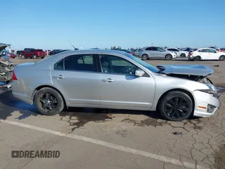 2011 Ford Fusion SE with VIN 3FAHP0HA0BR144927, listed as a IAAI auction lot 41938722 with 138,207 mi miles. Bid and sale history available at carsss.com. Image 14.